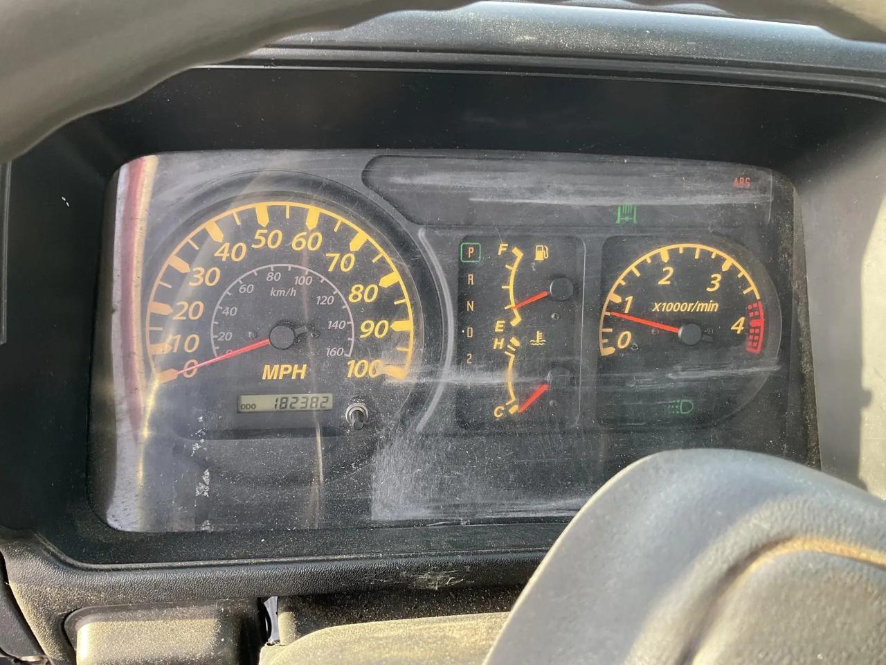 Isuzu NPR  2007