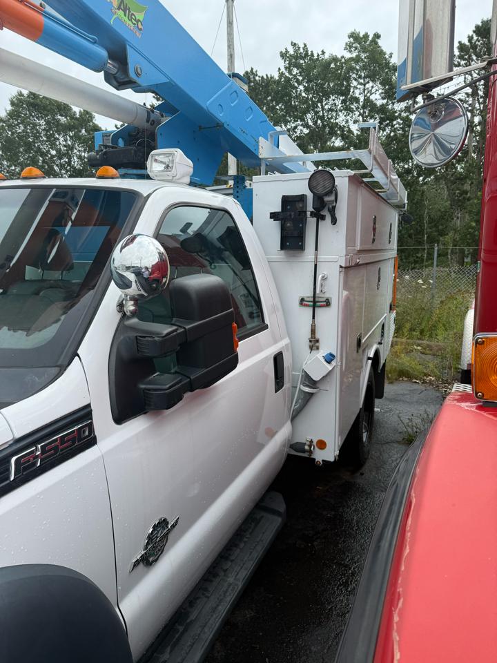 Ford F-550 Regular Cab DRW 4WD 2016