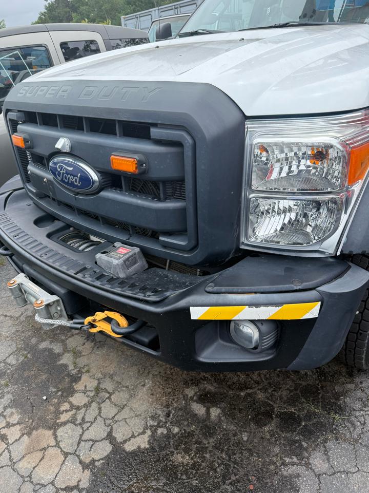 Ford F-550 Regular Cab DRW 4WD 2016