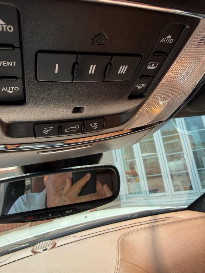 Jeep Grand Cherokee Summit 2WD 2020