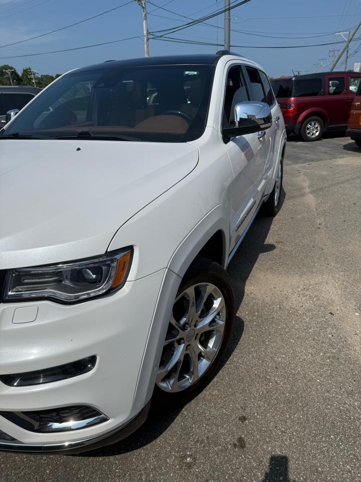 Jeep Grand Cherokee Summit 2WD 2020