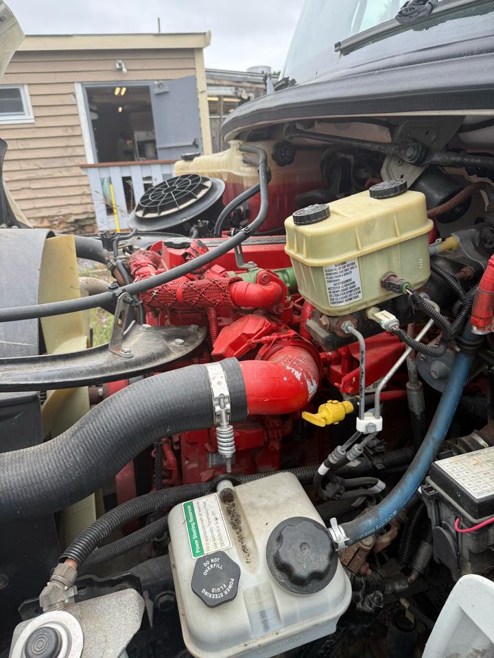 Freightliner M2 106  2015