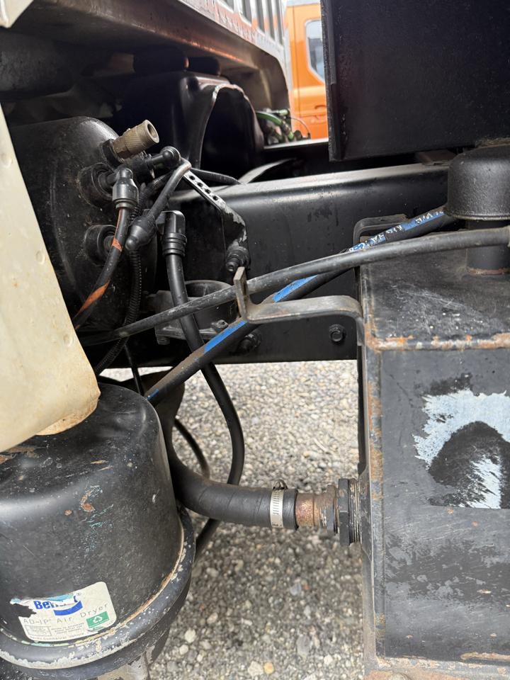 Ford F-750 Regular Cab 2WD DRW 2004