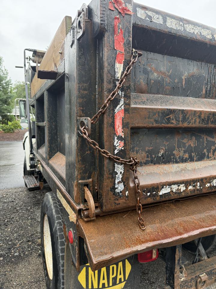 Ford F-750 Regular Cab 2WD DRW 2004