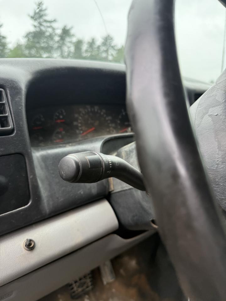 Ford F-750 Regular Cab 2WD DRW 2004