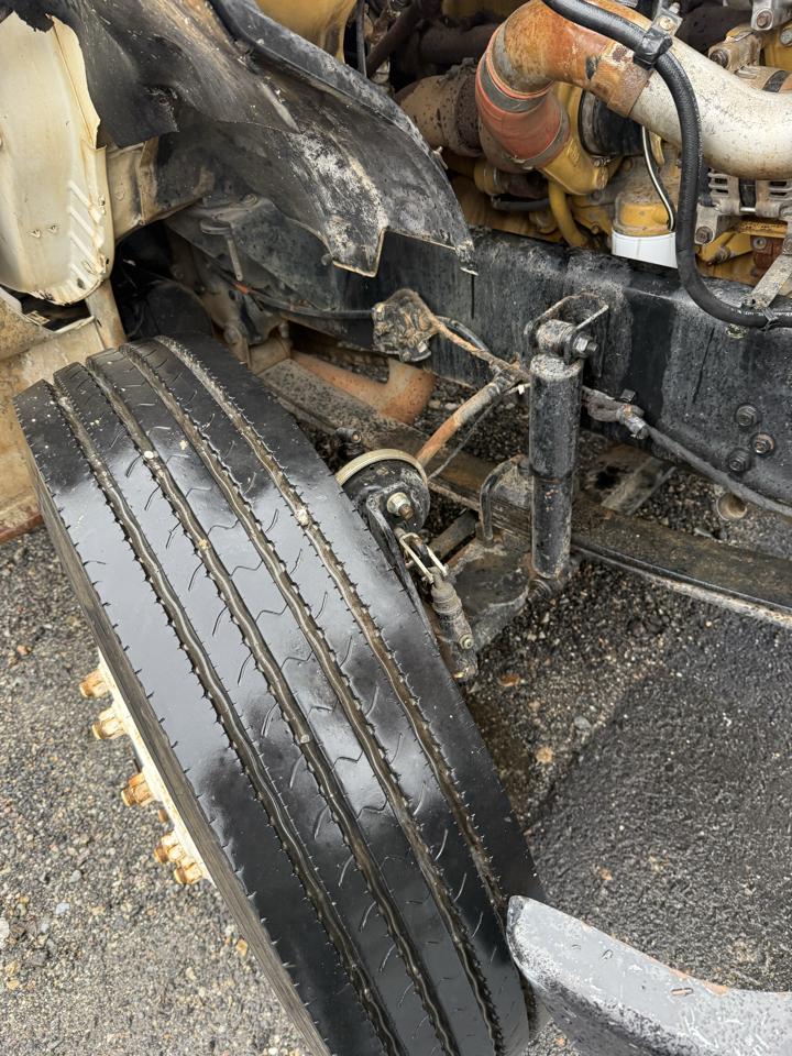 Ford F-750 Regular Cab 2WD DRW 2004