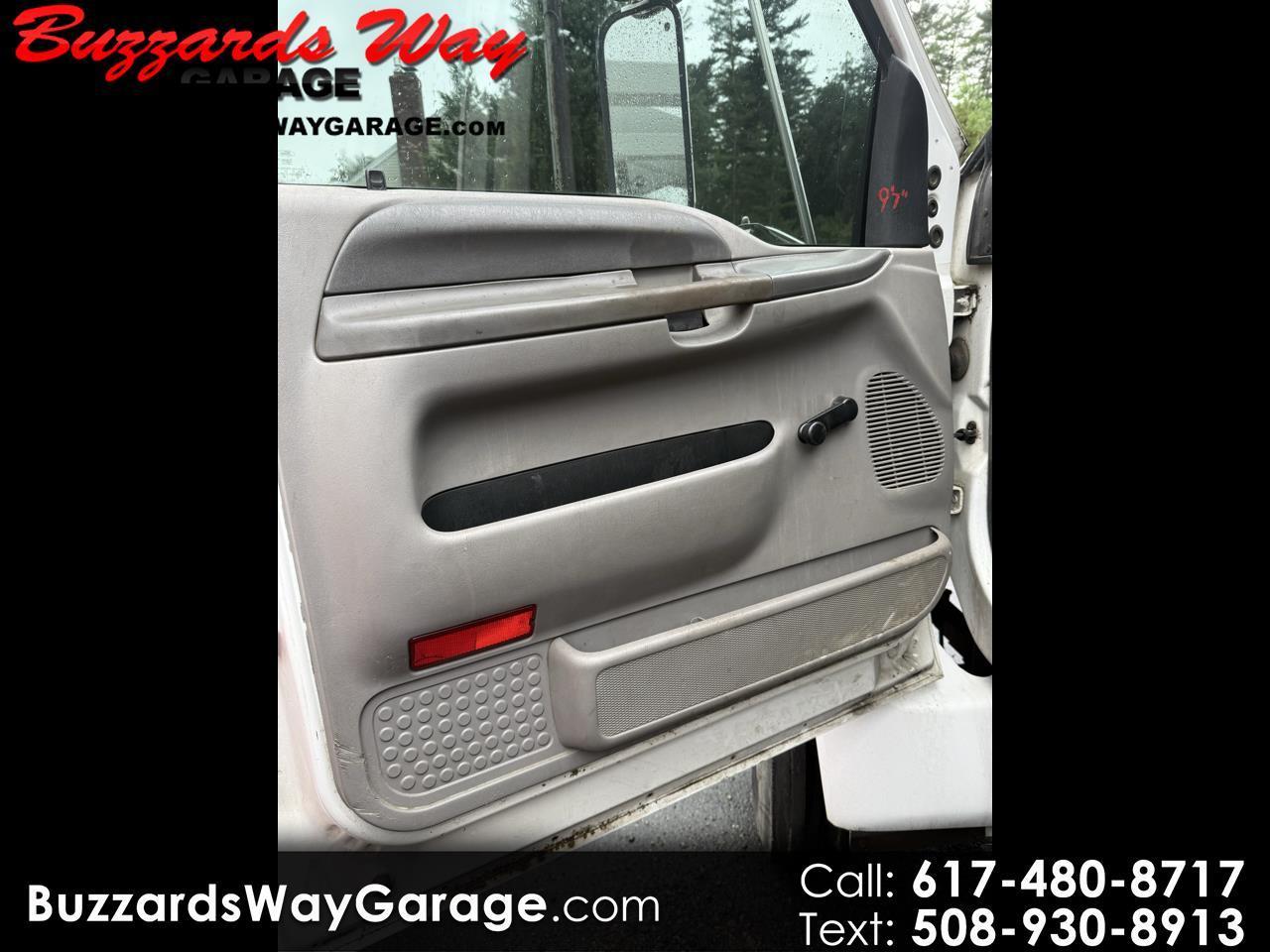 2000 Ford F-650 Regular Cab 2WD DRW