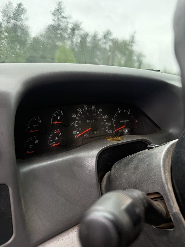 Ford F-650 Regular Cab 2WD DRW 2000
