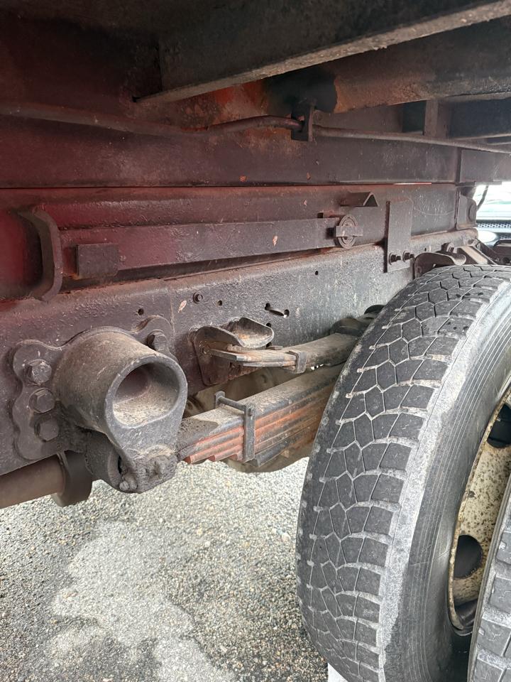 Ford F-650 Regular Cab 2WD DRW 2000