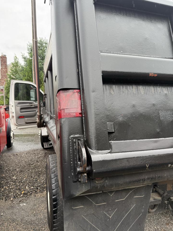 Ford F-650 Regular Cab 2WD DRW 2000