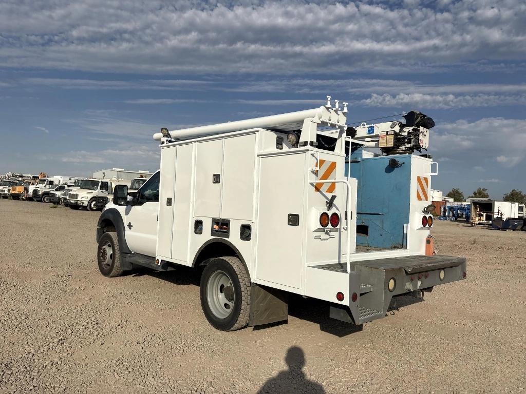 Ford F-550 Regular Cab DRW 2WD 2013