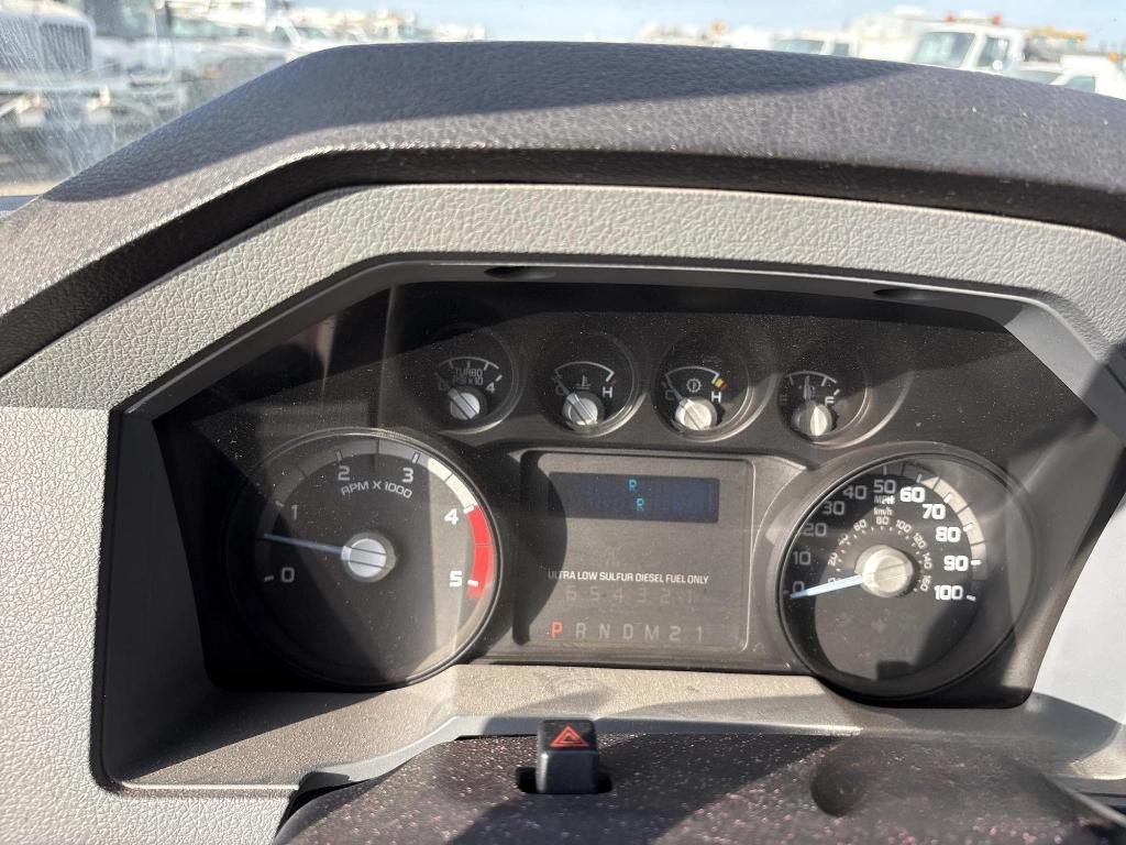 Ford F-550 Regular Cab DRW 2WD 2013