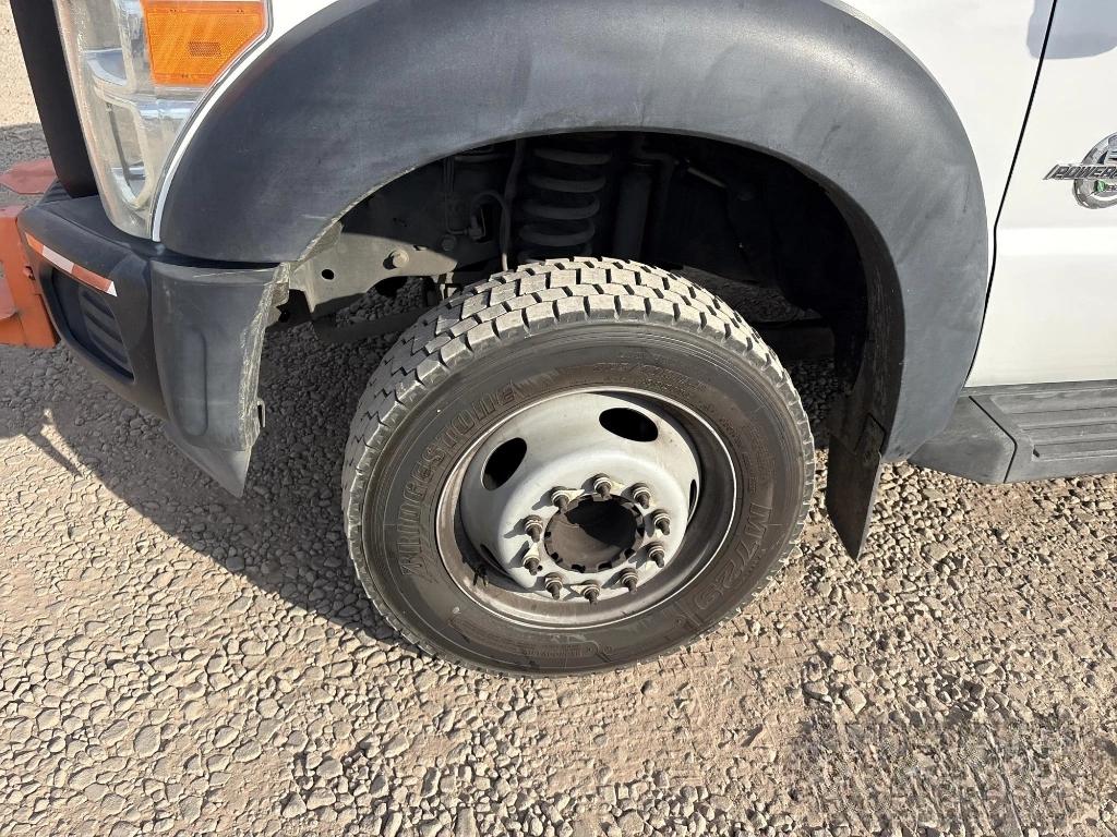 Ford F-550 Regular Cab DRW 2WD 2013