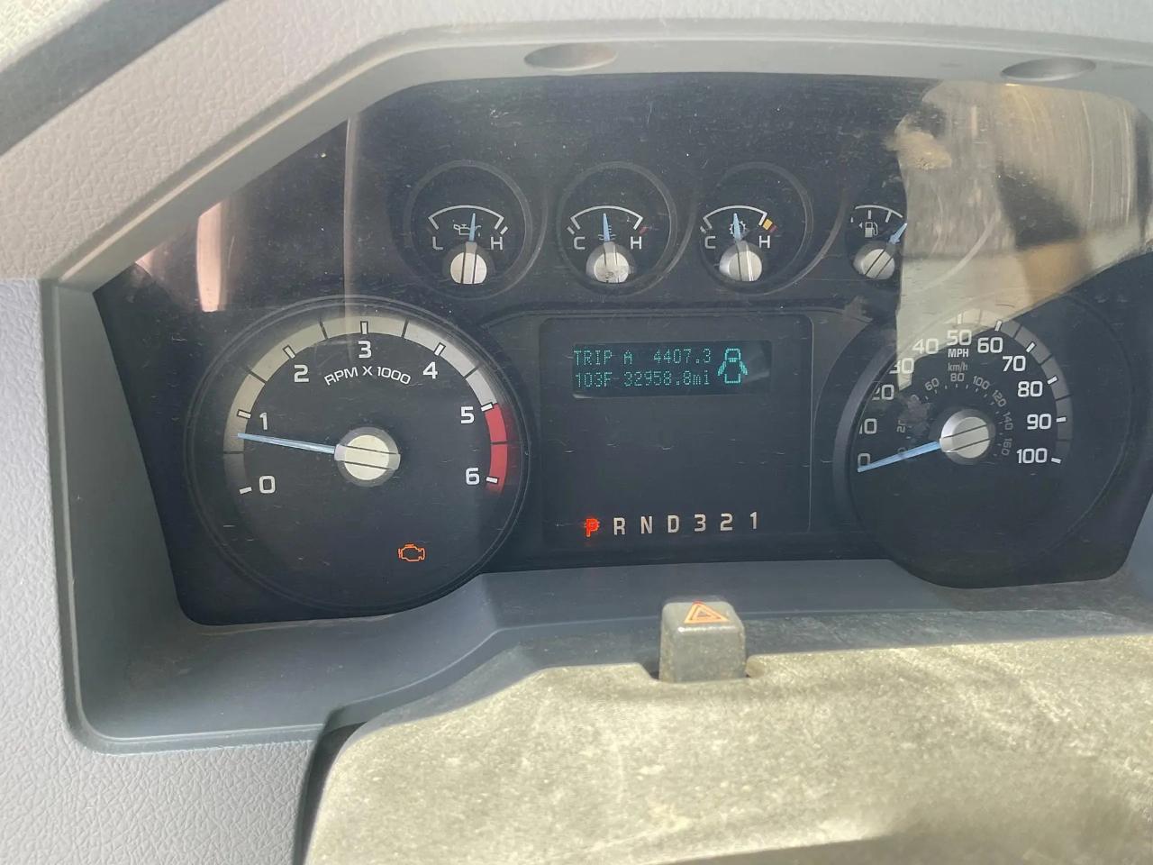 Ford F-450 SD Regular Cab DRW 2WD 2015