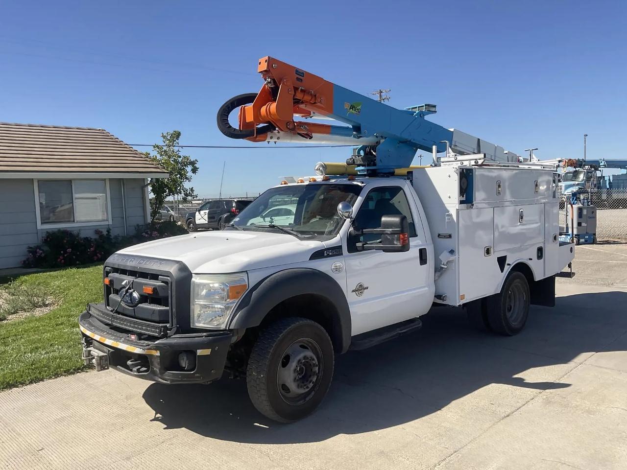 Ford F-550 Regular Cab DRW 4WD 2015