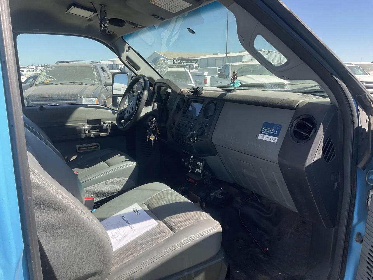 Ford F-550 Regular Cab DRW 4WD 2015