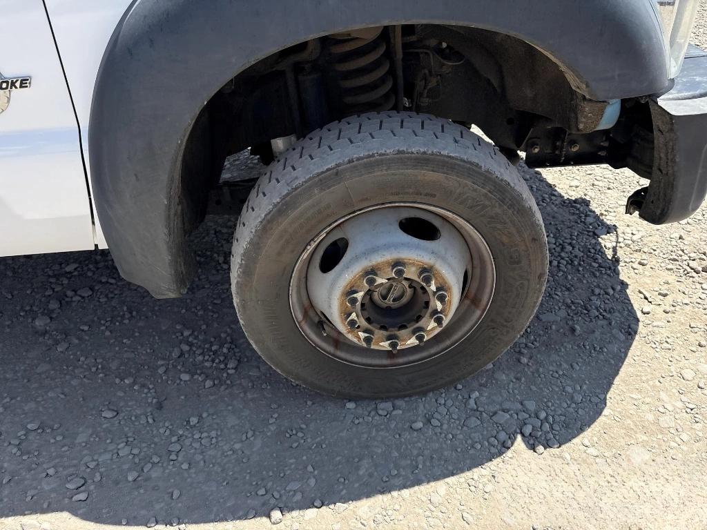 Ford F-550 Regular Cab DRW 4WD 2013