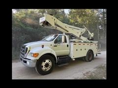 2015 Ford F-750 