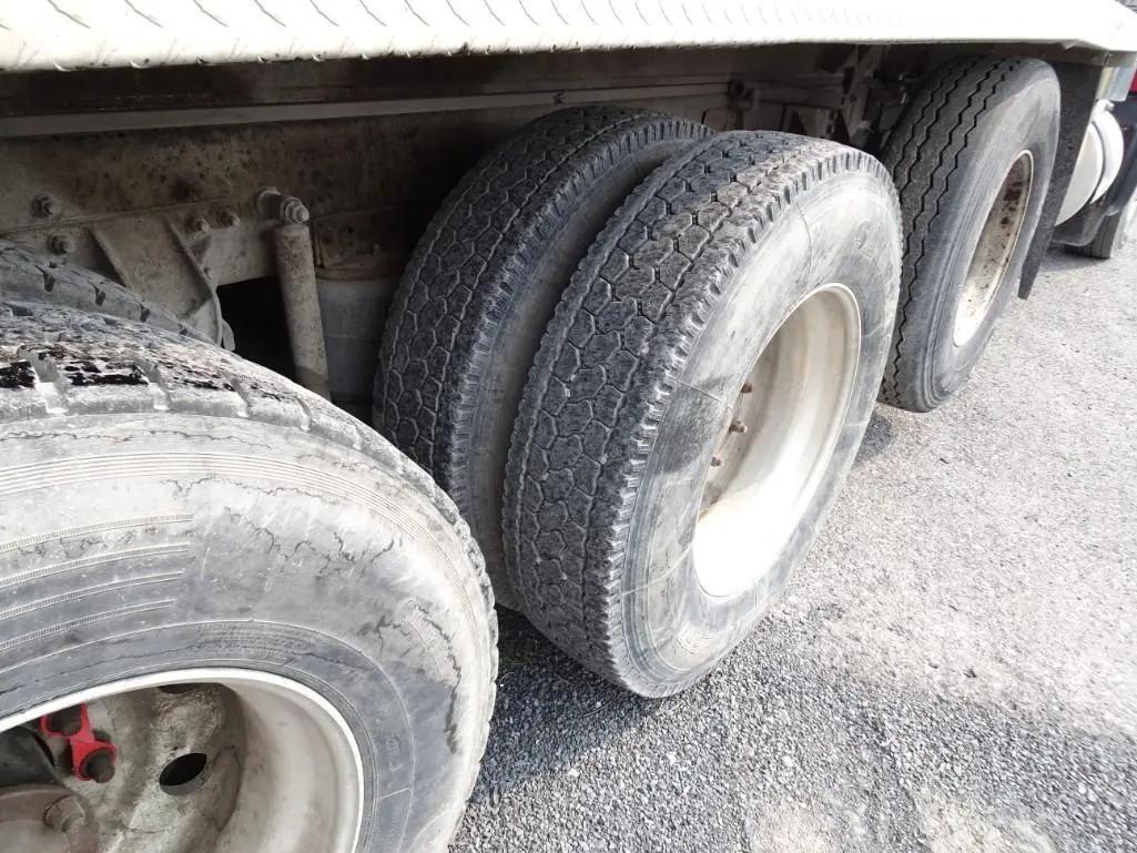 Mack RD600  2000