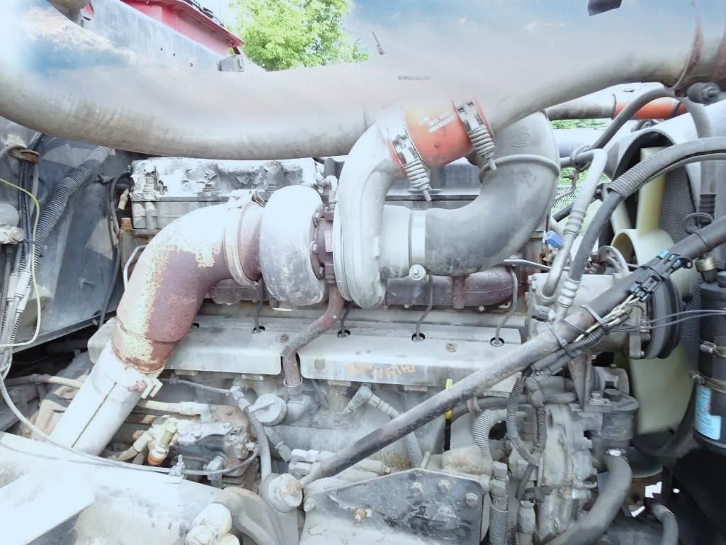Mack RD600  2000