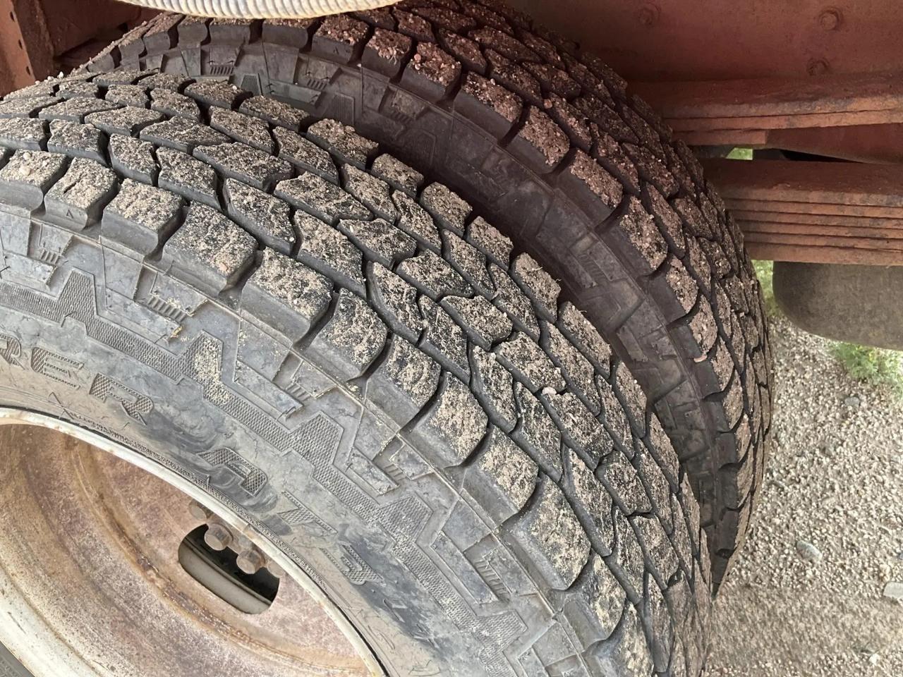 Chevrolet Silverado 3500 4WD 2004