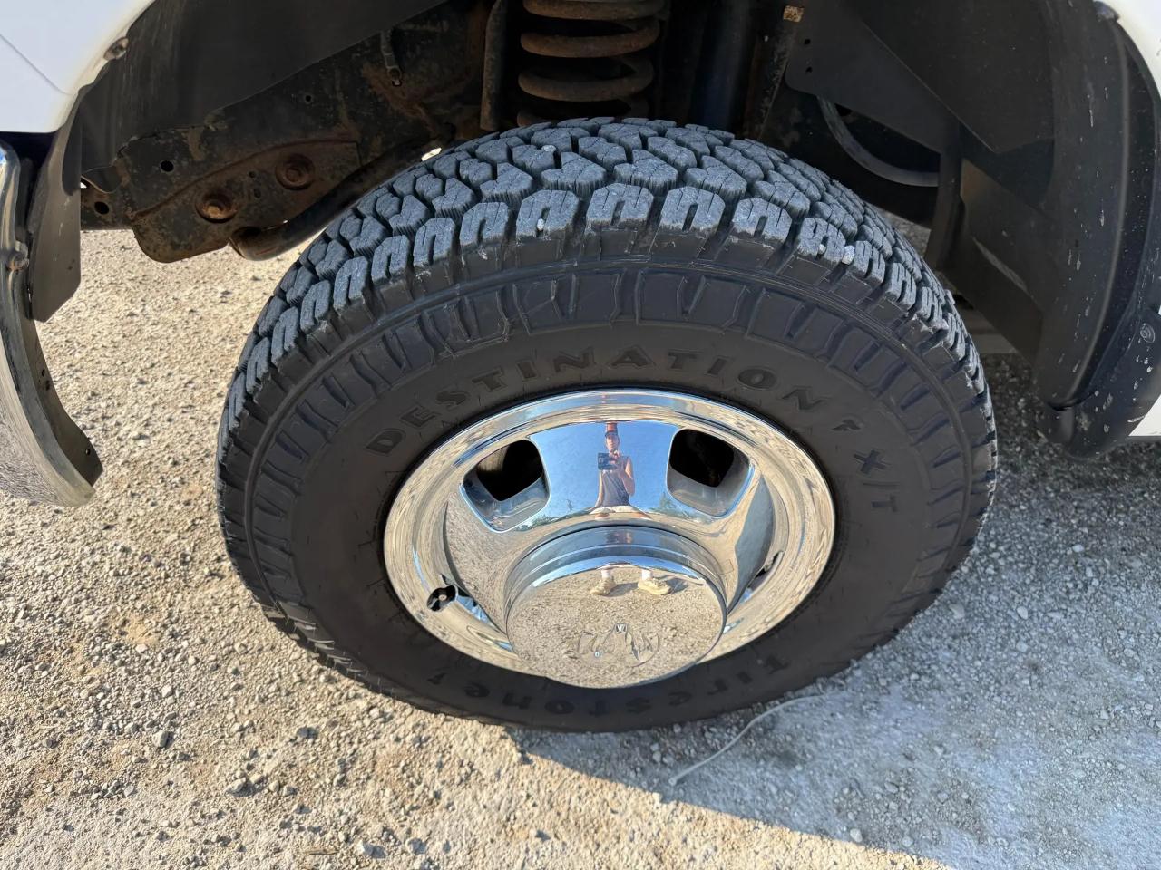 RAM 3500 Regular Cab 4WD SWB DRW 2016