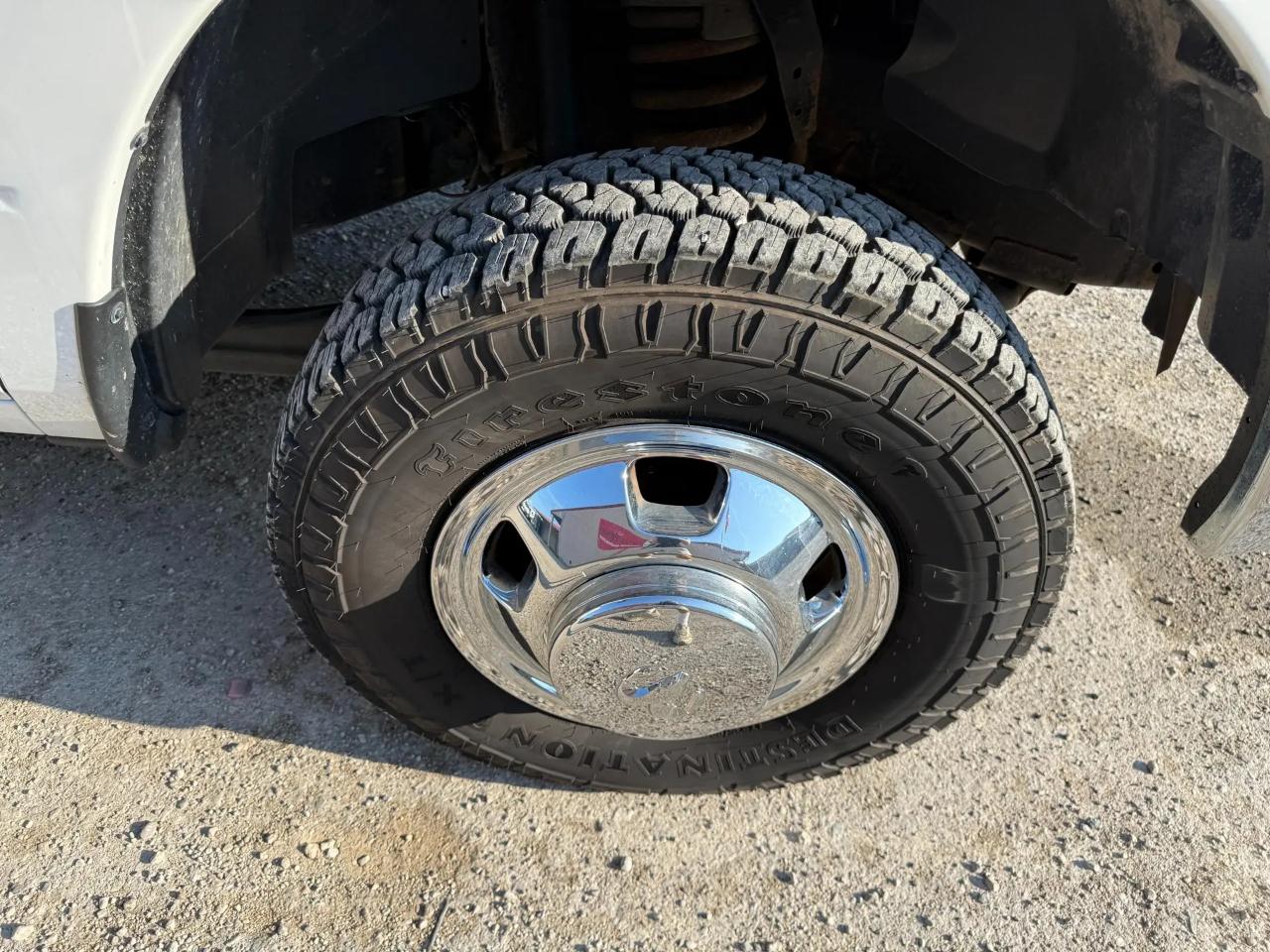RAM 3500 Regular Cab 4WD SWB DRW 2016