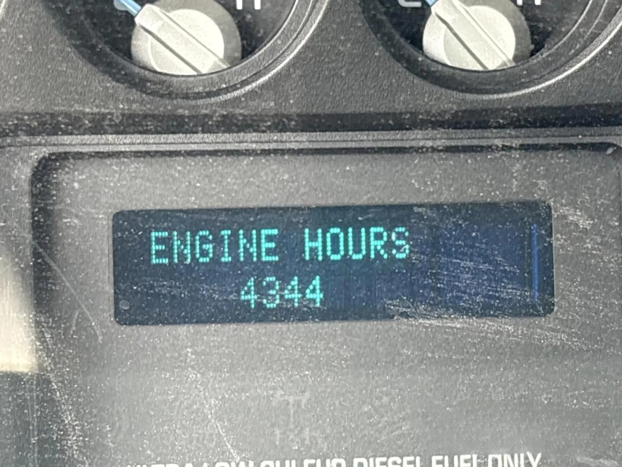 Ford F-550 Regular Cab DRW 2WD 2012