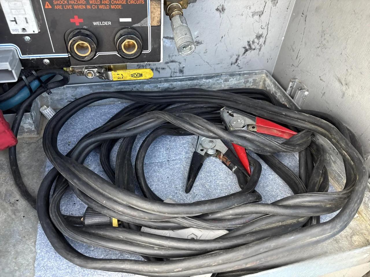 Ford F-550 Regular Cab DRW 2WD 2012