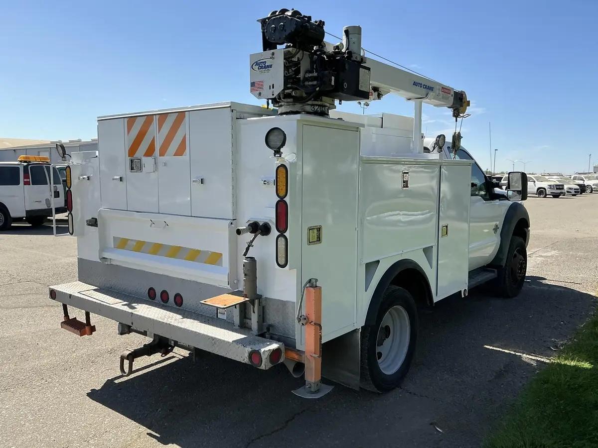 Ford F-550 Regular Cab DRW 4WD 2013