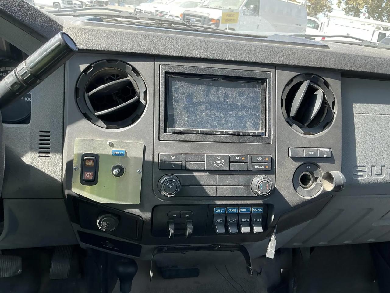Ford F-550 Regular Cab DRW 4WD 2013
