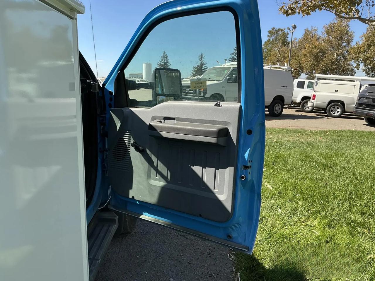 Ford F-550 Regular Cab DRW 4WD 2013