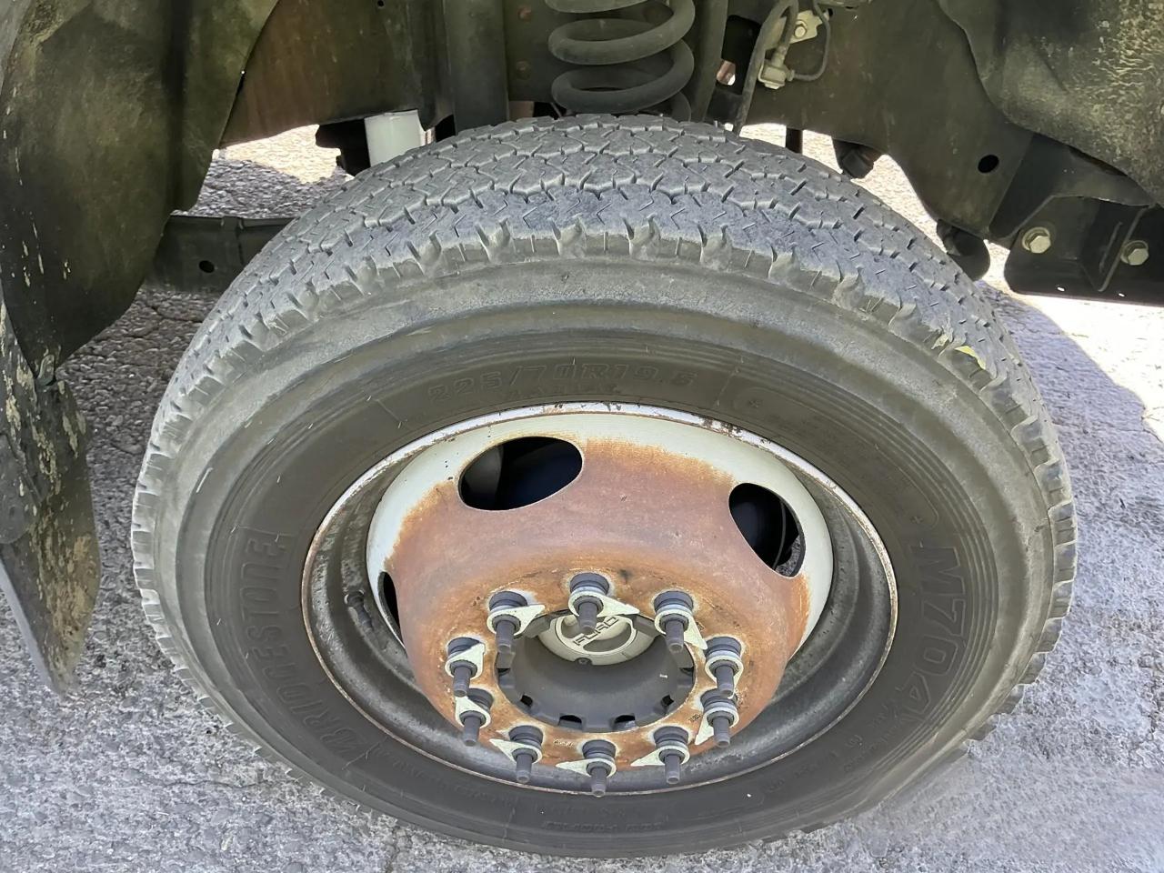 Ford F-550 Regular Cab DRW 4WD 2013