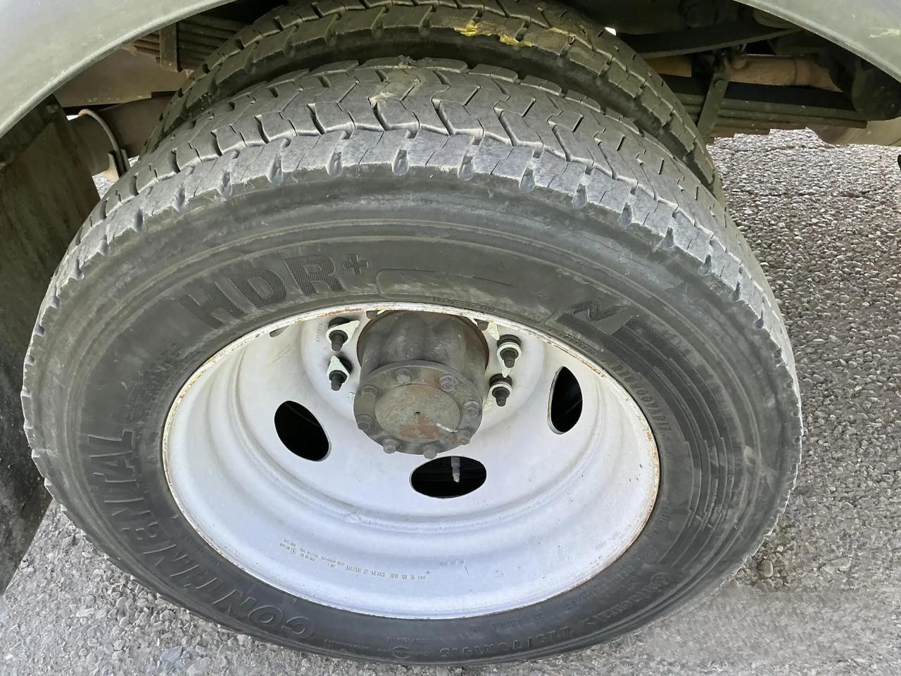 Ford F-550 Regular Cab DRW 4WD 2013