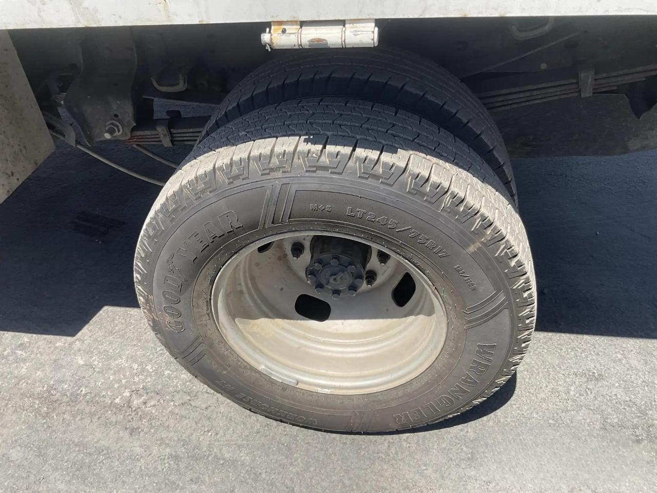 Ford F-350 SD XLT DRW 2WD 2019