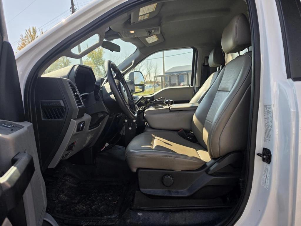 Ford F-550 Regular Cab DRW 4WD 2020