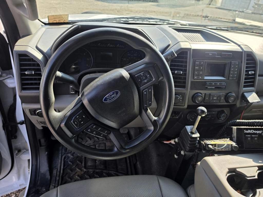 Ford F-550 Regular Cab DRW 4WD 2020