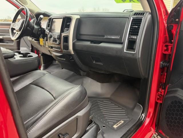 RAM 2500 Laramie Crew Cab SWB 4WD 2017