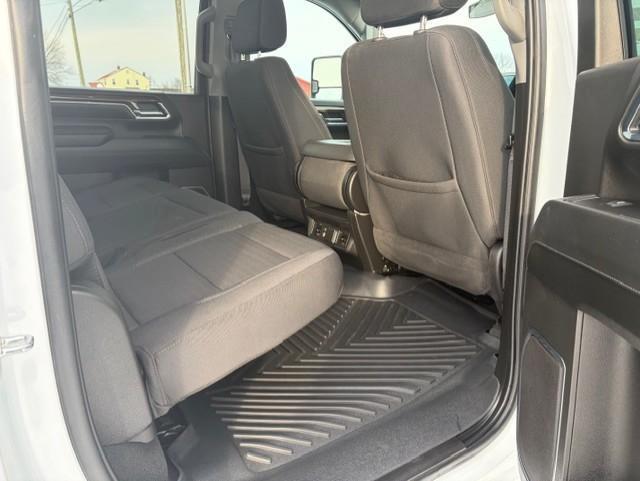 Chevrolet Silverado 2500HD LT Crew Cab Short Box 4WD 2024