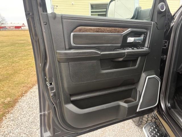 RAM 3500 Laramie Crew Cab SWB 4WD 2020