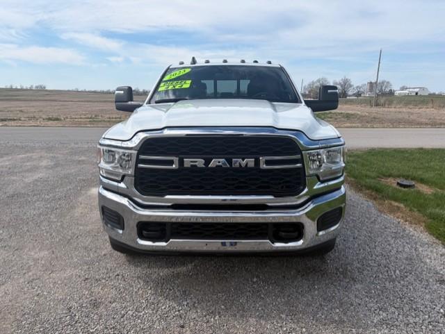 RAM 3500 Tradesman Crew Cab 4WD DRW 2023