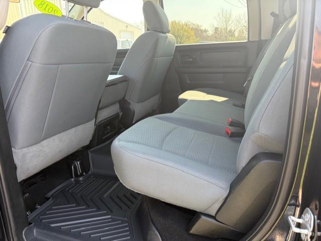 RAM 2500 Tradesman Crew Cab SWB 4WD 2018