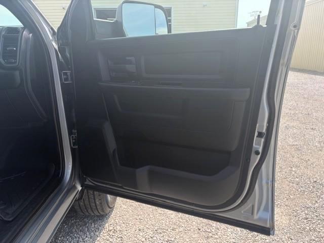 RAM 3500 Tradesman Crew Cab 4WD 2022