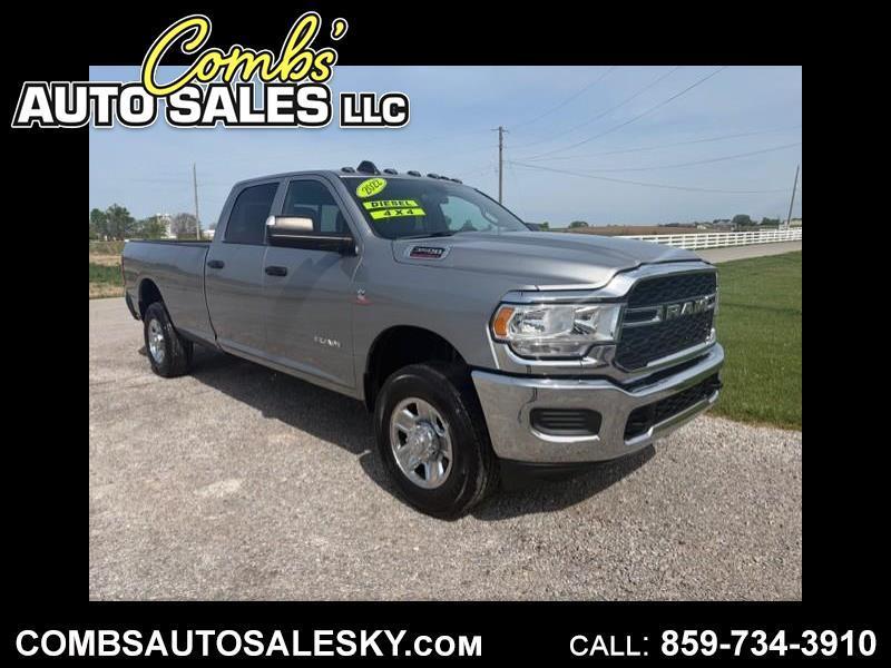 RAM 3500 Tradesman Crew Cab 4WD 2022