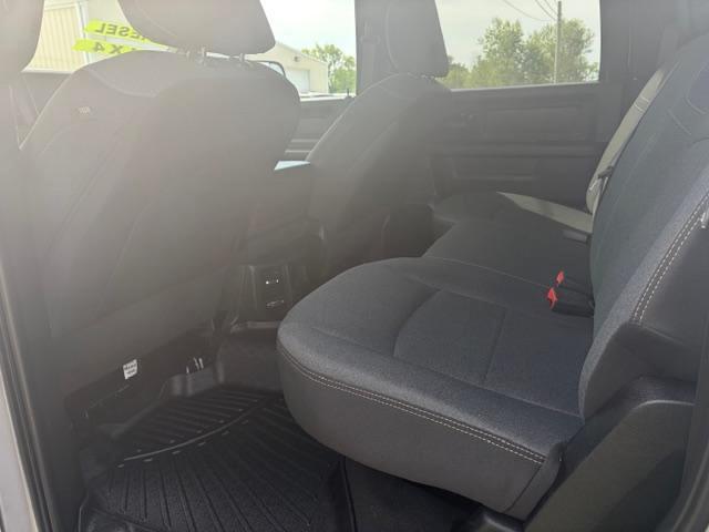 RAM 3500 Tradesman Crew Cab 4WD 2022