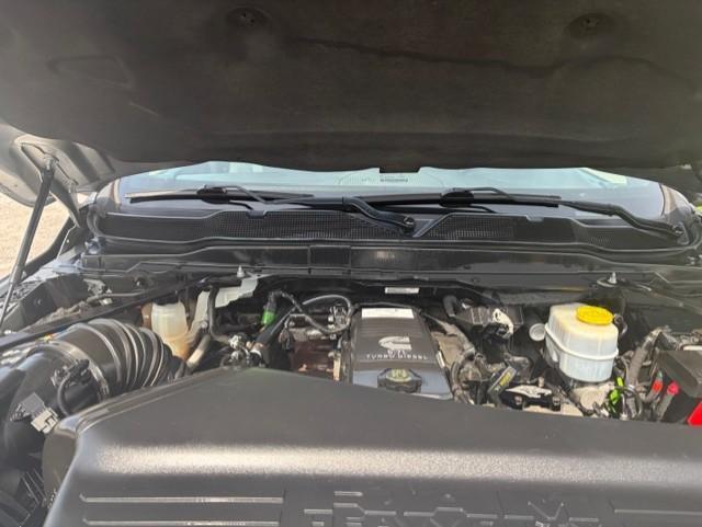 RAM 3500 Tradesman Crew Cab 4WD 2022