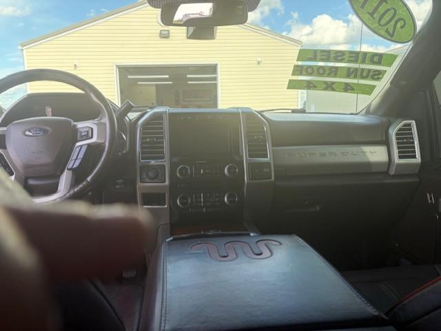 Ford F-250 SD King Ranch Crew Cab 4WD 2017
