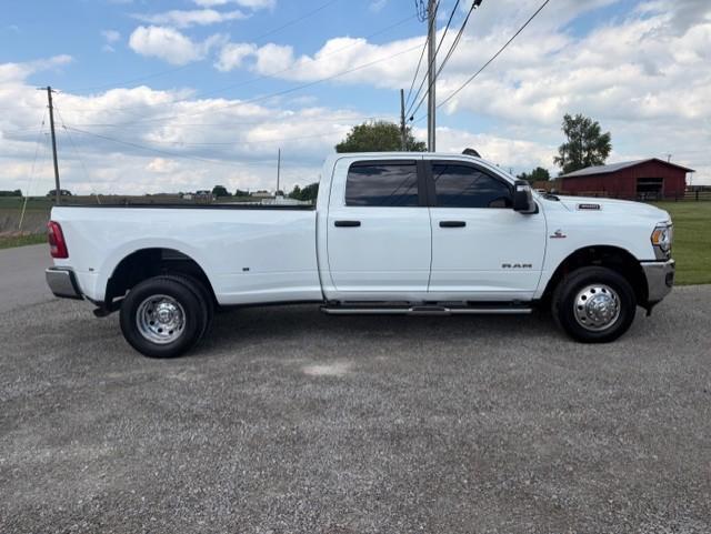 RAM 3500 Big Horn Crew Cab LWB 4WD DRW 2024