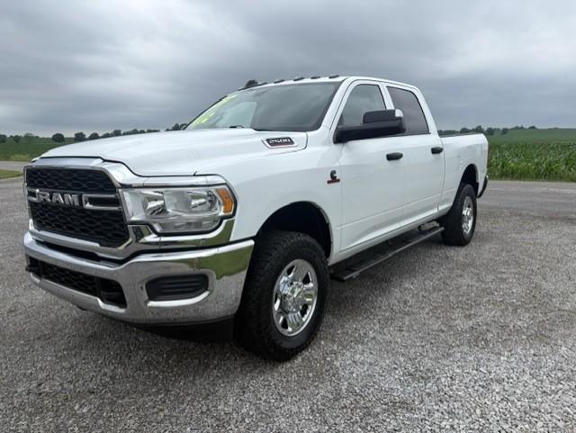 RAM 2500 Tradesman Crew Cab SWB 4WD 2020