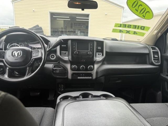 RAM 2500 Tradesman Crew Cab SWB 4WD 2020